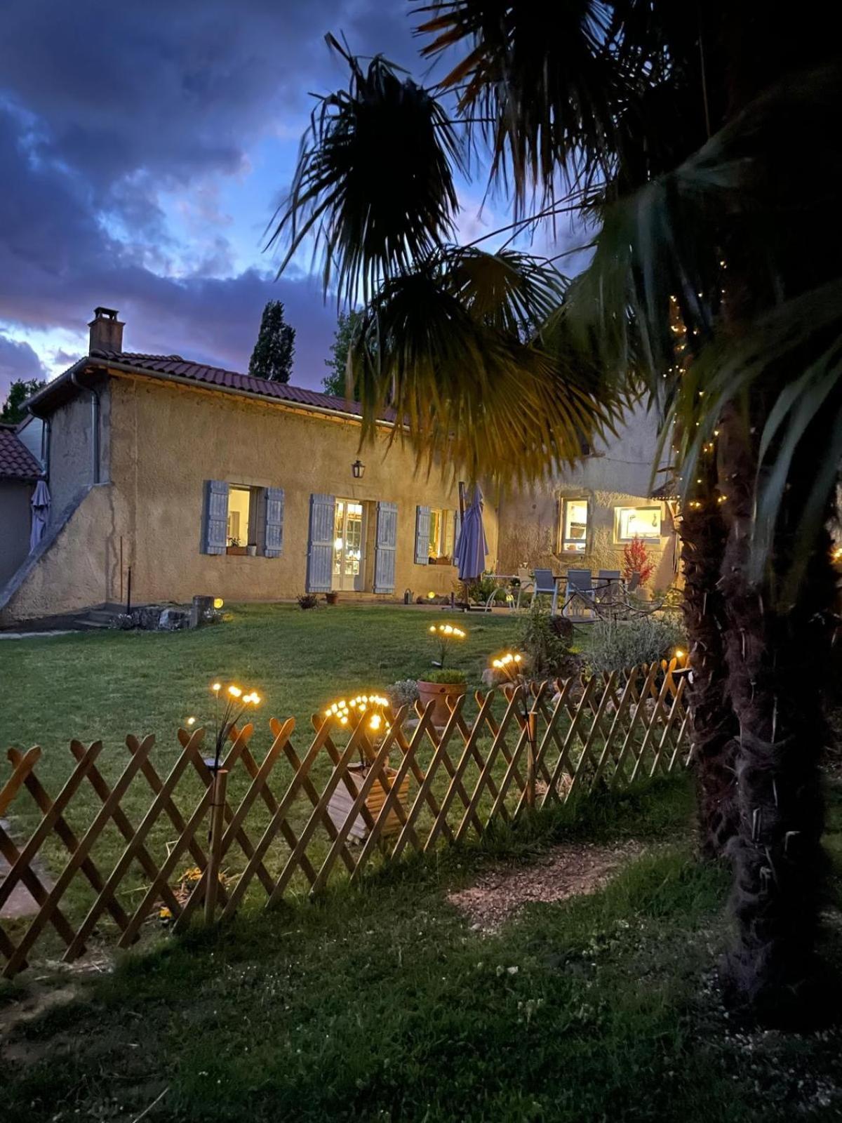 La Bastide Bed and Breakfast Armous-et-Cau Exteriör bild